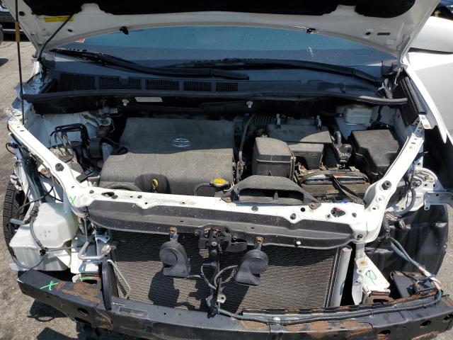 2015 TOYOTA SIENNA LE 5TDKK3DC3FS651833