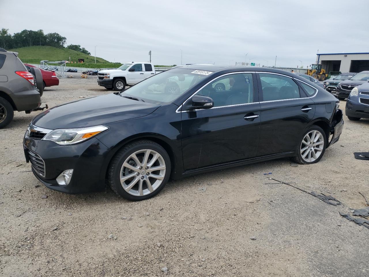 TOYOTA AVALON XLE