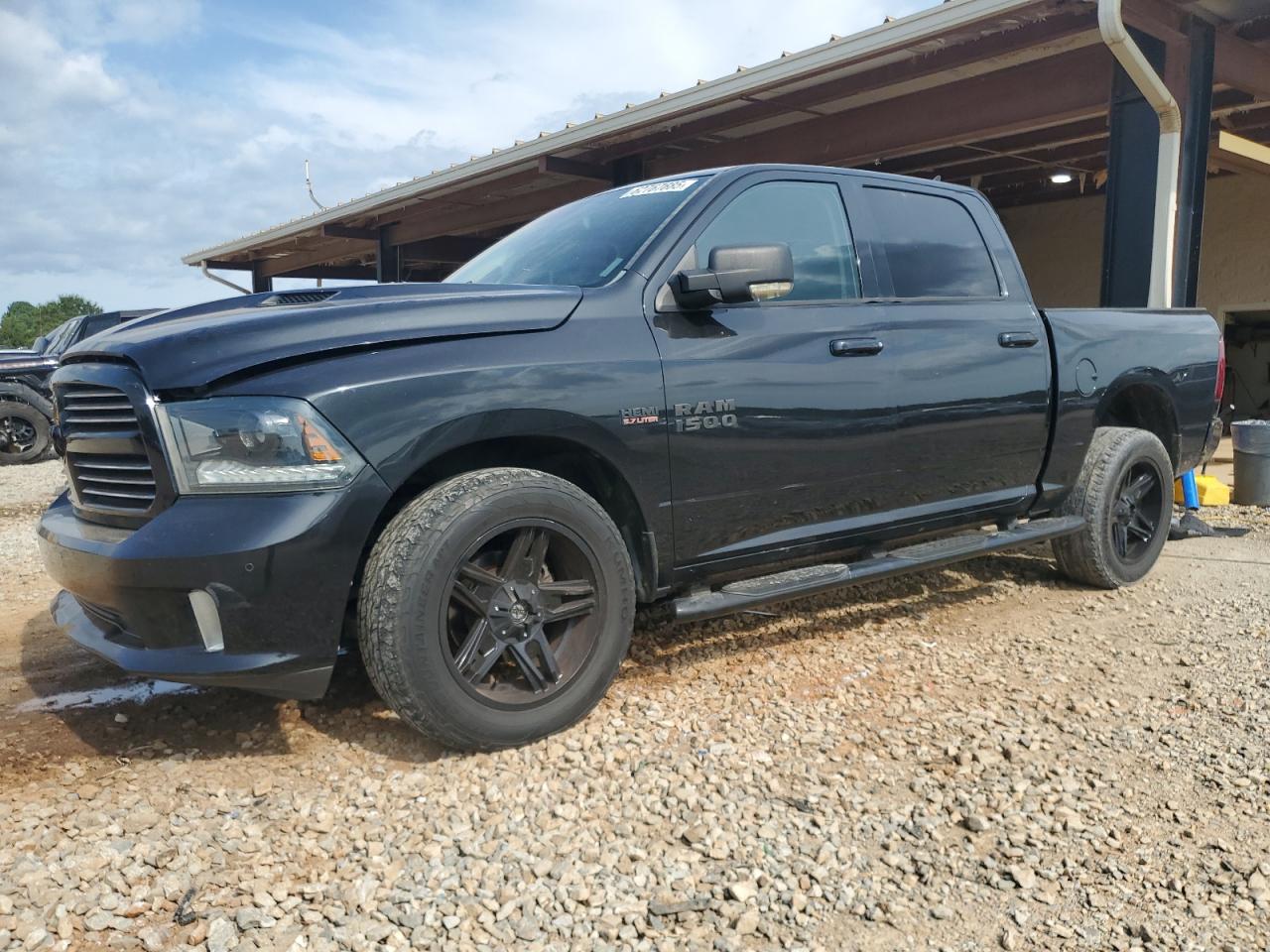 RAM 1500 SPORT