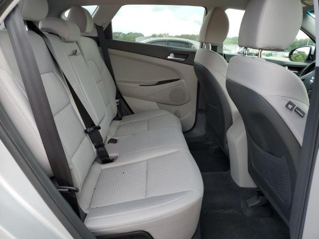 2019 HYUNDAI TUCSON SE - KM8J23A45KU976767