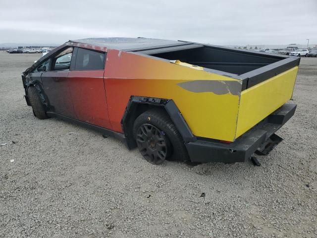 2024 TESLA CYBERTRUCK 7G2CEHEE0RA017195