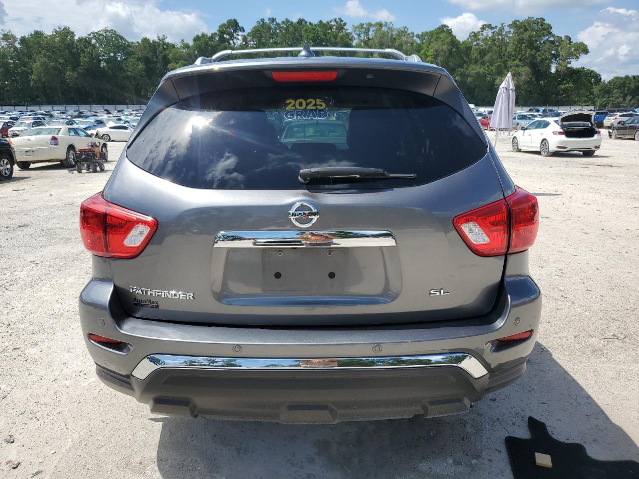 Nissan Pathfinder 2020