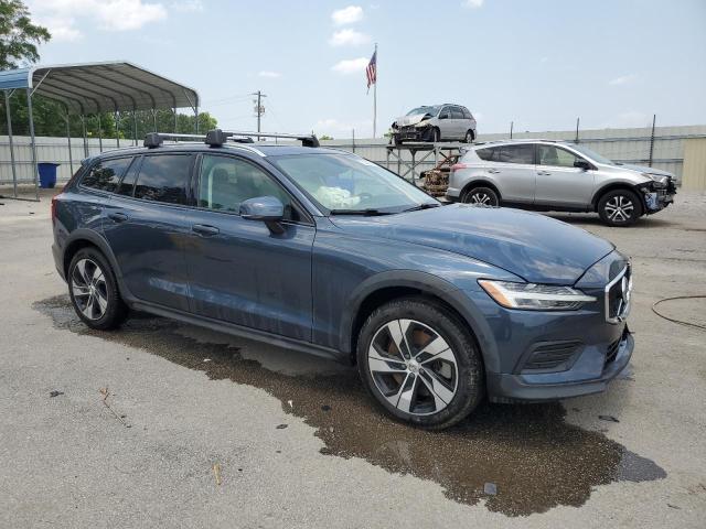 2020 VOLVO V60 CROSS YV4102WK7L1042556