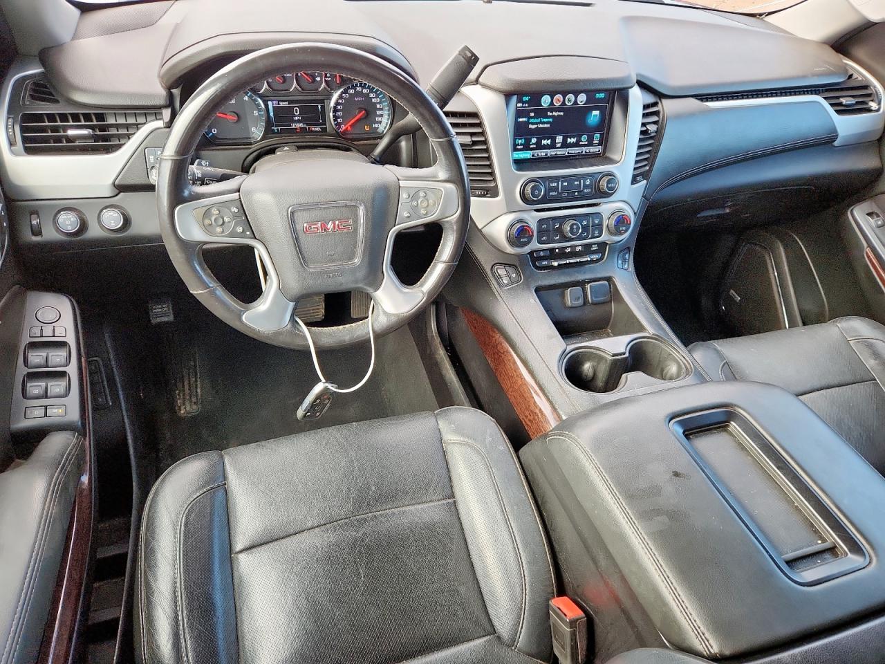 GMC YUKON K1500 SLT