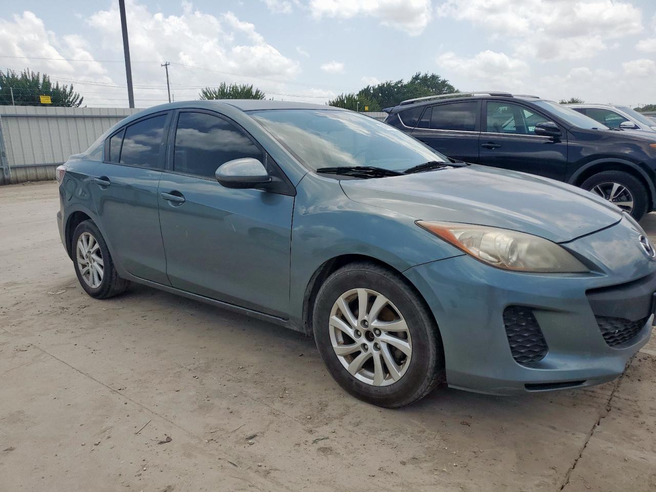 Lot #3266788369 2012 MAZD 3 I