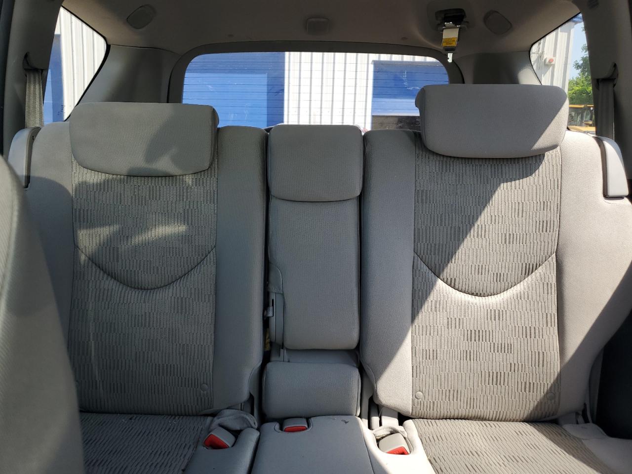 Toyota Rav4 2011