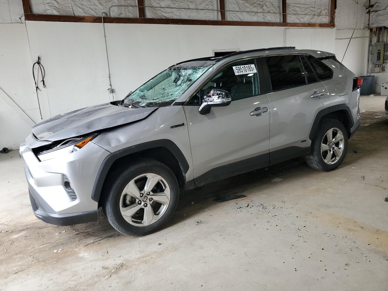 TOYOTA RAV4 XLE PREMIUM