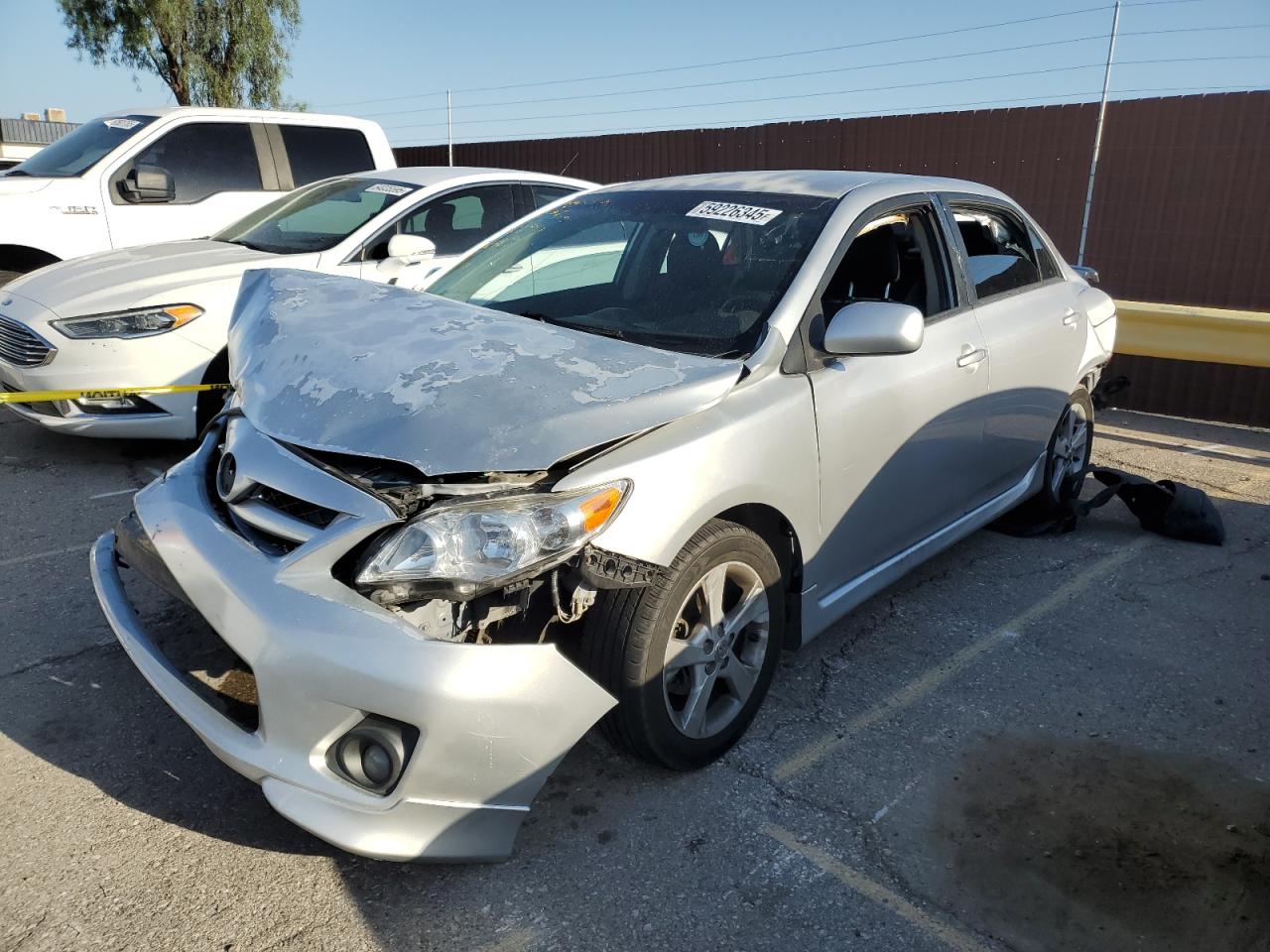TOYOTA COROLLA BASE