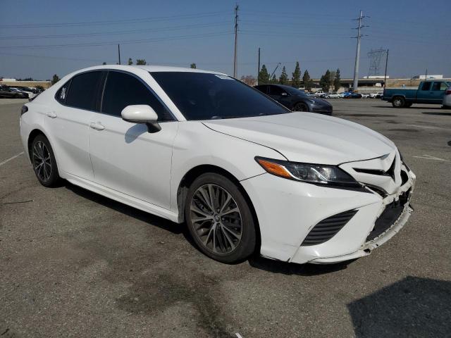 2018 TOYOTA CAMRY L 4T1B11HK2JU081381