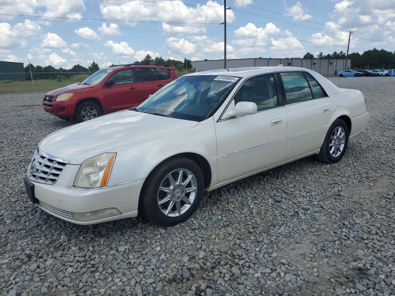 CADILLAC DTS LUXURY COLLECTION
