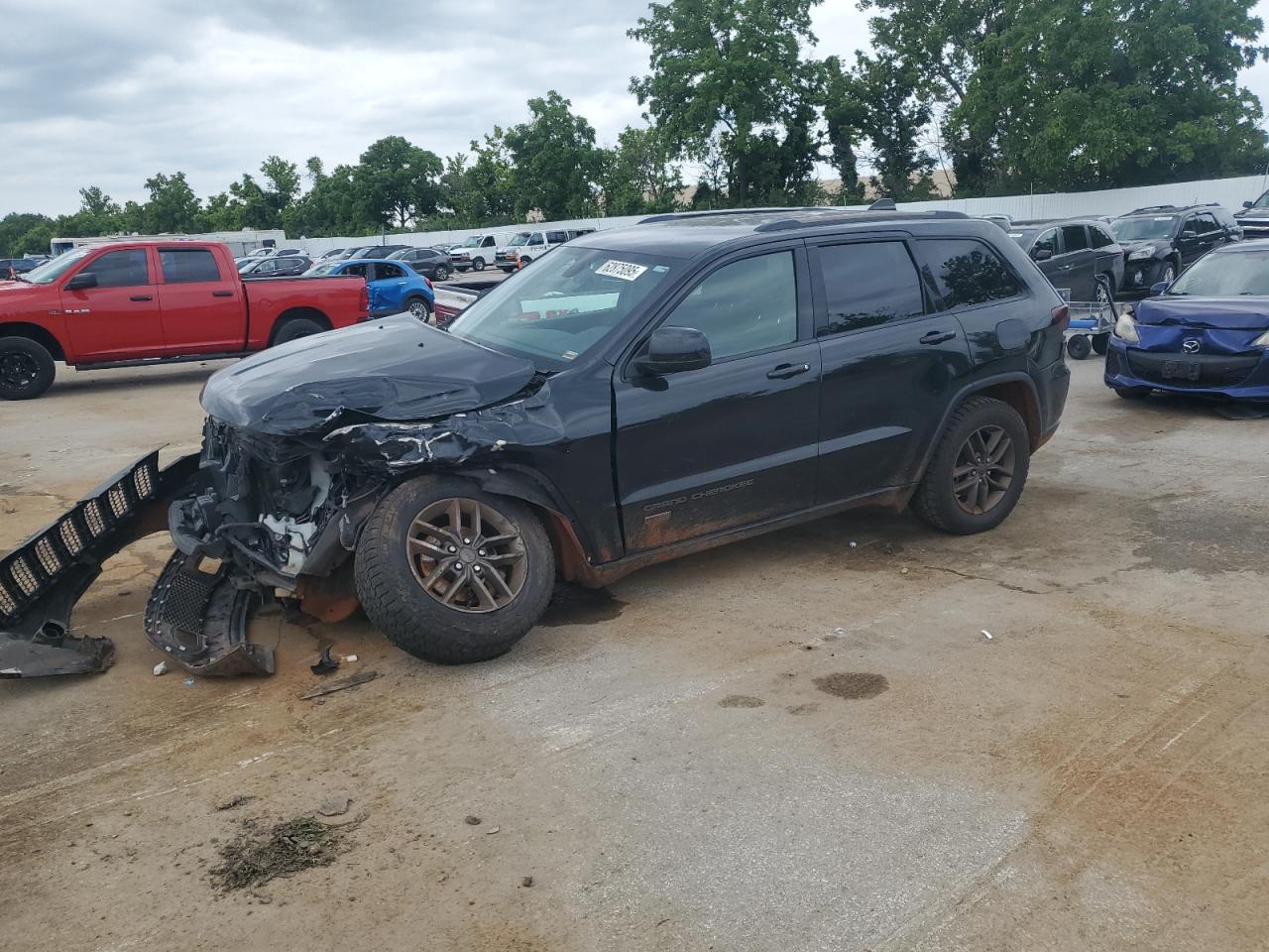 JEEP GRAND CHEROKEE LAREDO