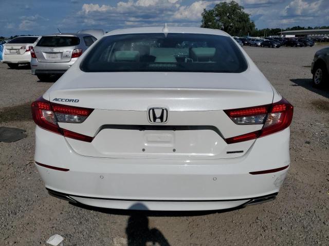 2018 HONDA ACCORD TOU - 1HGCV1F94JA059656