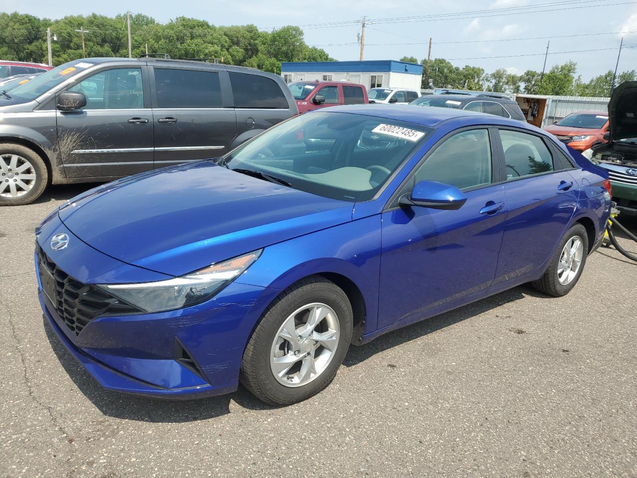HYUNDAI ELANTRA SE