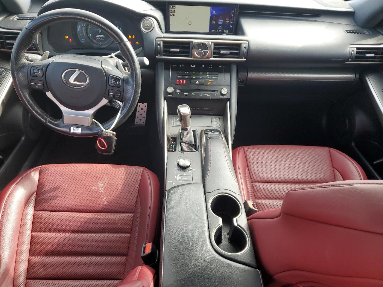 LEXUS IS 200T