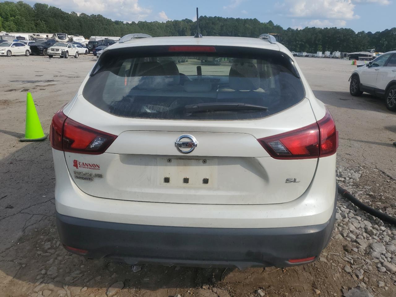 NISSAN ROGUE SPORT S
