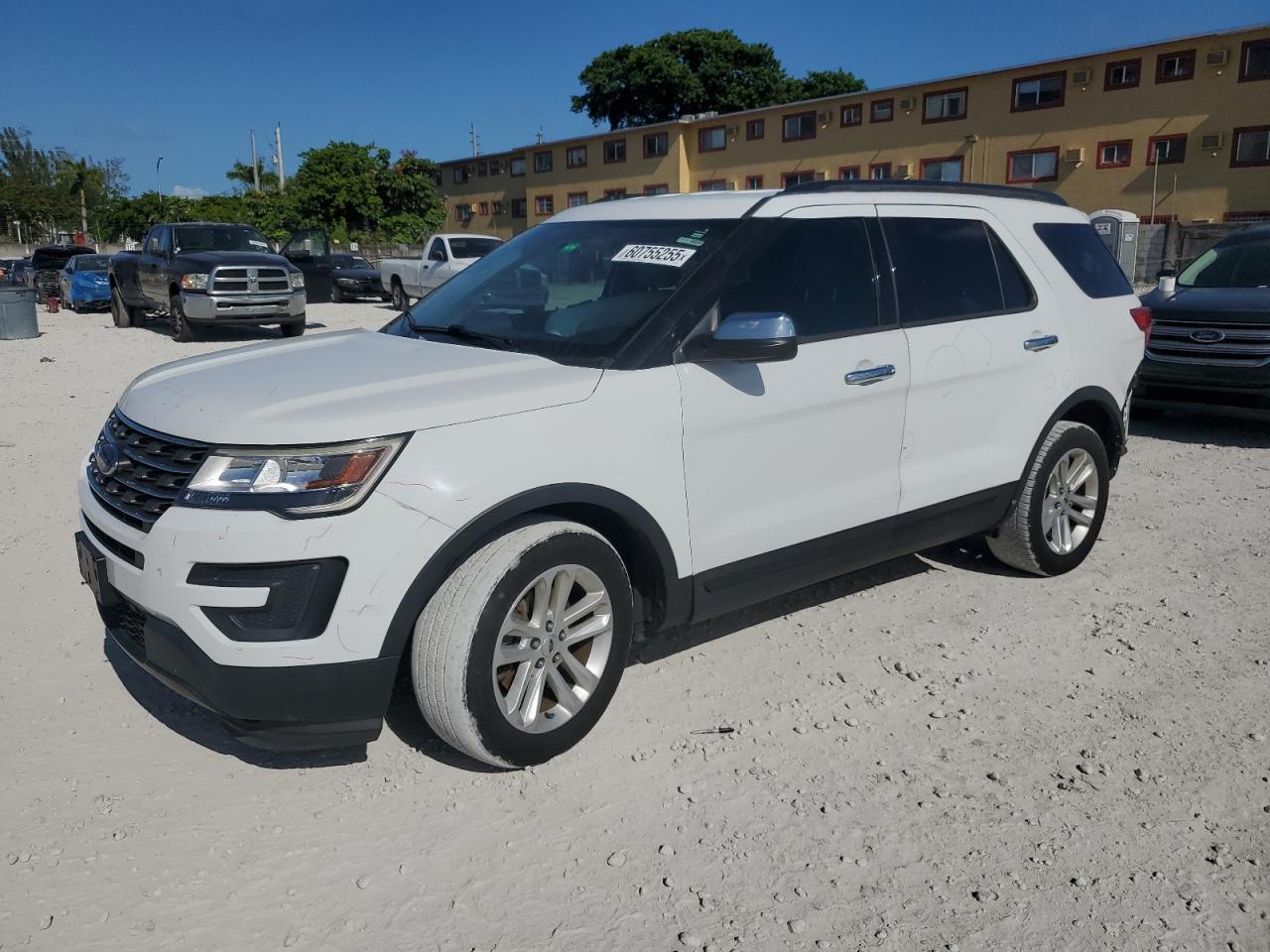 FORD EXPLORER