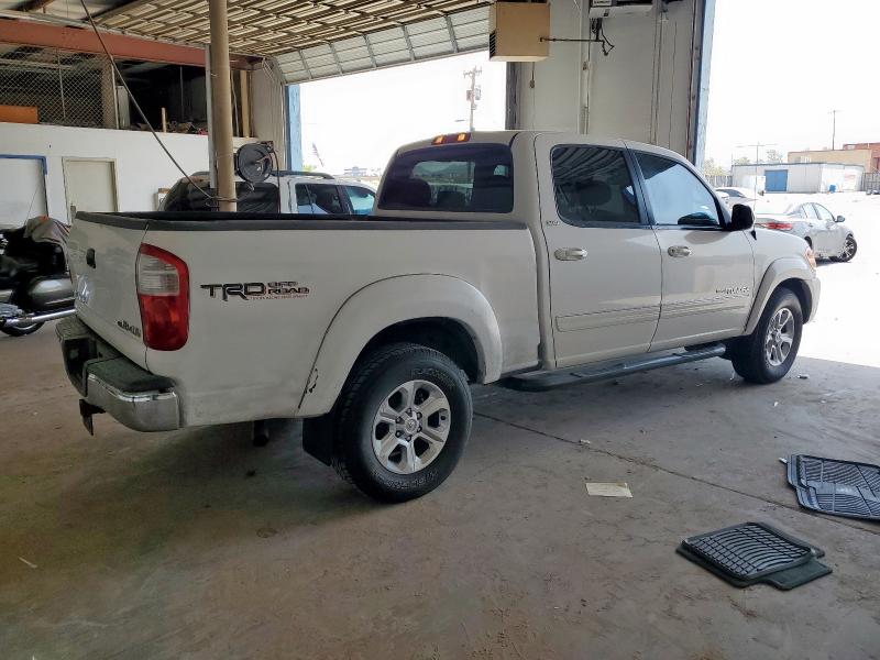 TOYOTA TUNDRA DOU 2004 white  gas 5TBDT44184S464250 photo #4