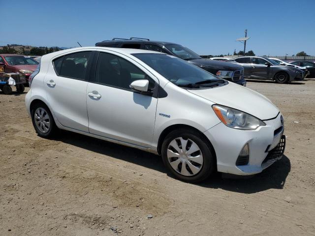 2014 TOYOTA PRIUS C - JTDKDTB32E1074432