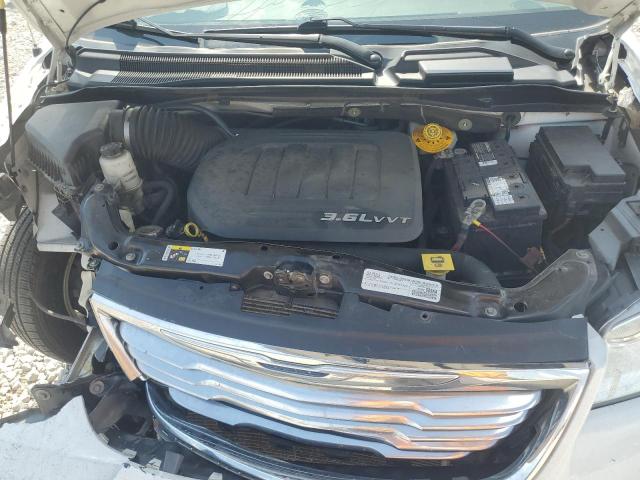 2016 CHRYSLER TOWN & COU - 2C4RC1GG4GR150183