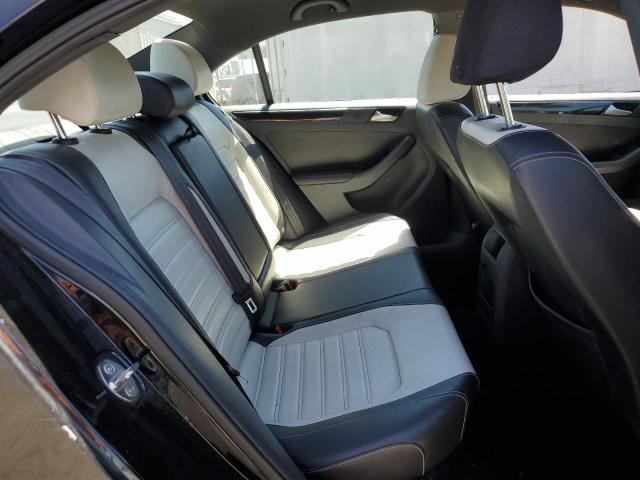 2015 VOLKSWAGEN JETTA SE - 3VWD17AJ4FM401214