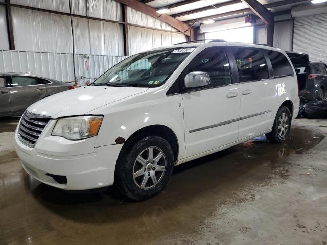 Vin: 2a4rr8d17ar422217, lot: 61469565, chrysler minivan touring plus 2010 img_1
