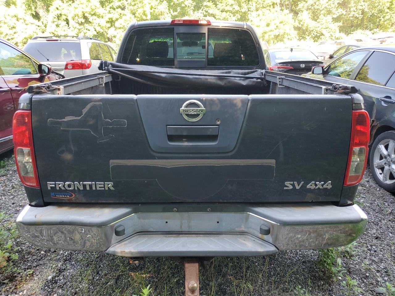 NISSAN FRONTIER SV