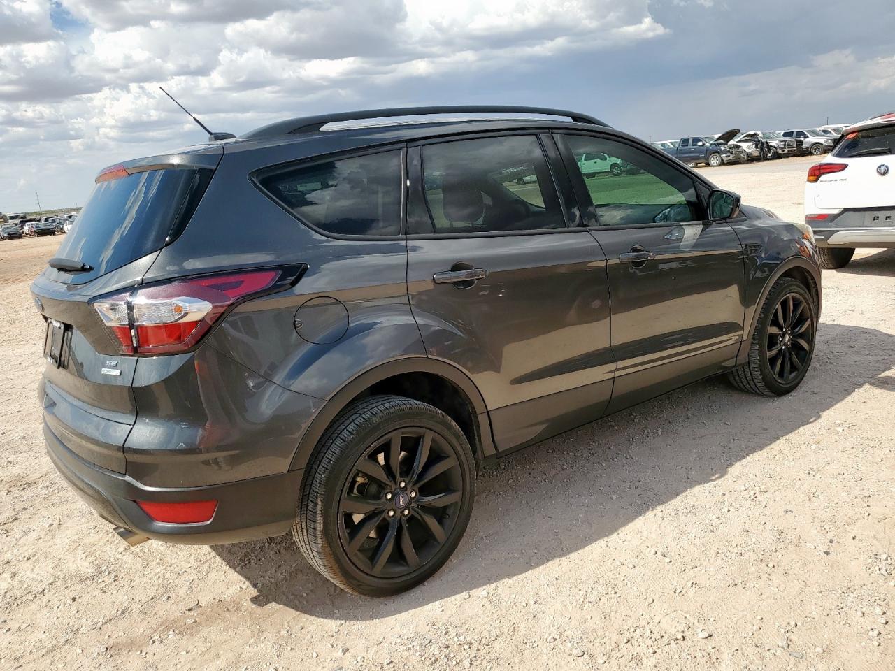 Ford Escape se 2018
