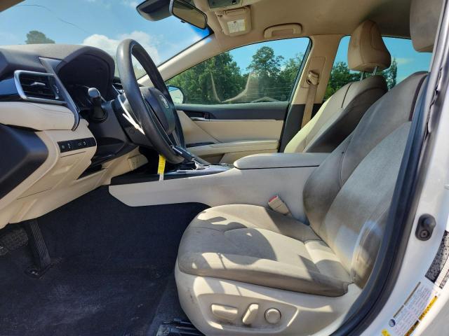 2018 TOYOTA CAMRY L - JTNB11HK2J3034390