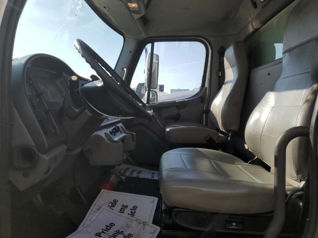 2018 FREIGHTLINER M2 106 MED #3186708993