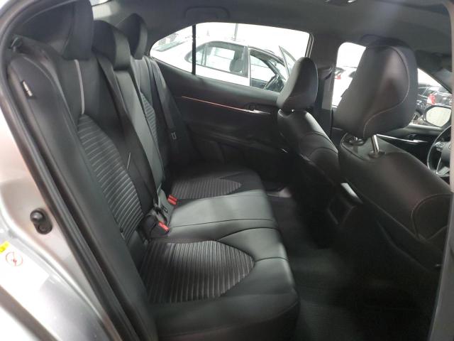 2018 TOYOTA CAMRY L 4T1B11HK8JU083524