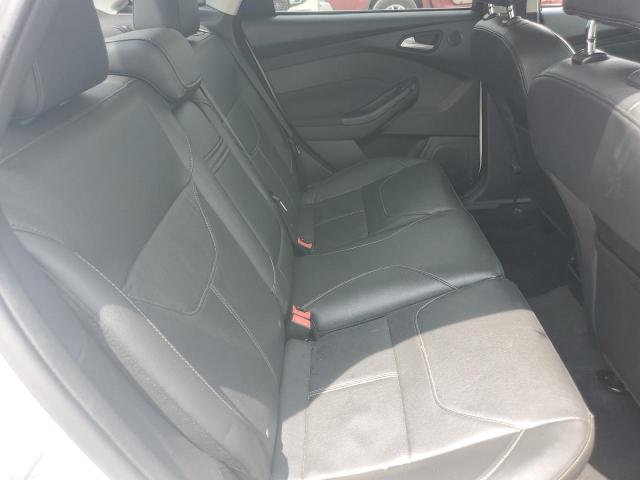 2015 FORD FOCUS TITA 1FADP3J26FL333542