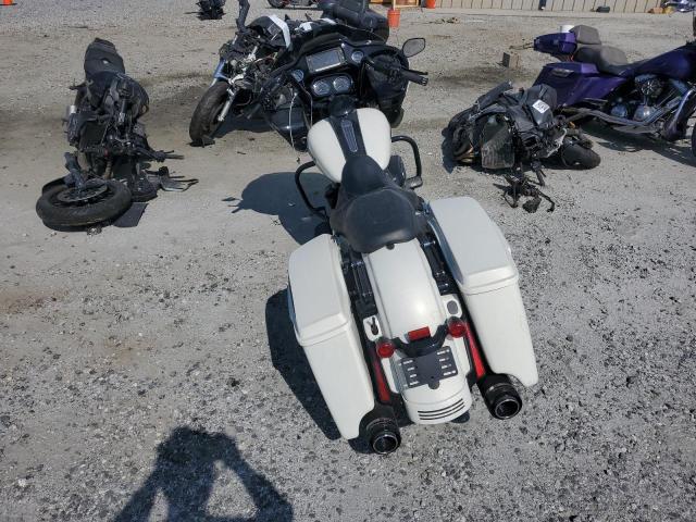 2018 HARLEY-DAVIDSON FLTRXS ROA 1HD1KTC16JB648063