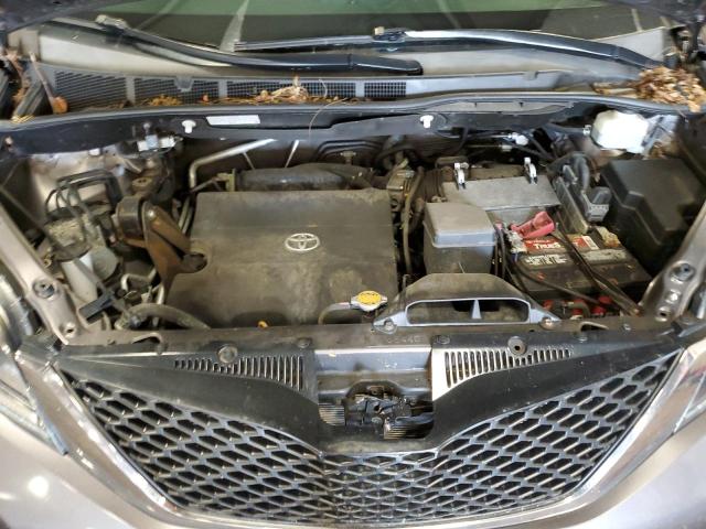 2016 TOYOTA SIENNA SE 5TDXK3DC7GS739260