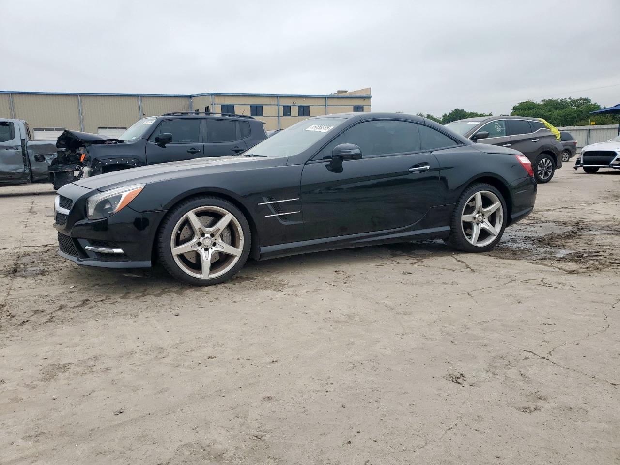 MERCEDES-BENZ SL-CLASS 550