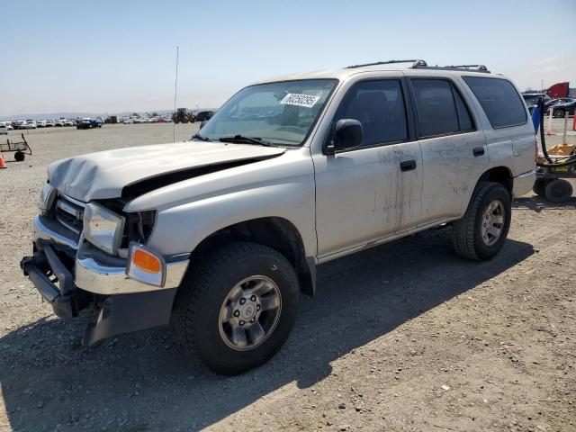 TOYOTA 4RUNNER