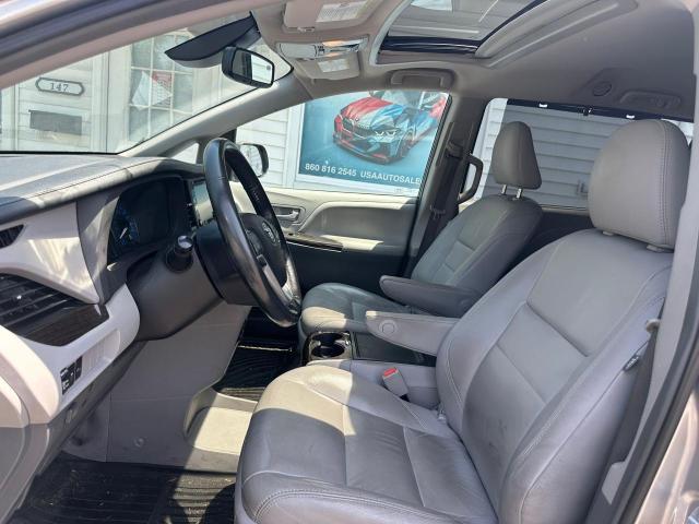 2018 TOYOTA SIENNA XLE 5TDDZ3DC2JS195594