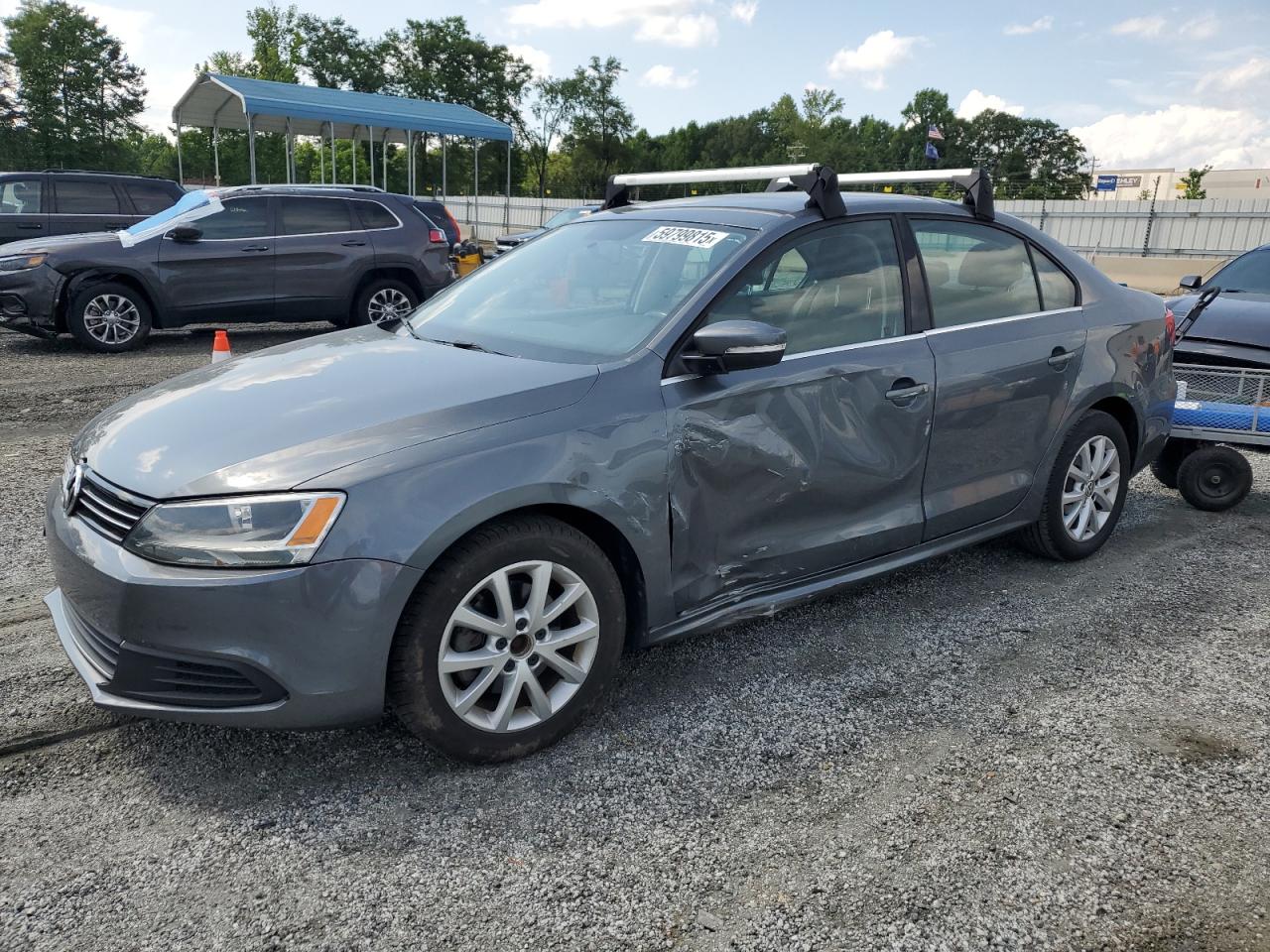 VOLKSWAGEN JETTA SE