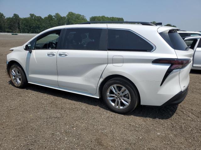 2024 TOYOTA SIENNA XLE - 5TDJSKFCXRS150185