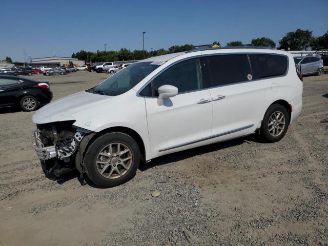 Vin: 2c4rc1bg7lr131693, lot: 59385685, chrysler pacifica touring l 2020 img_1