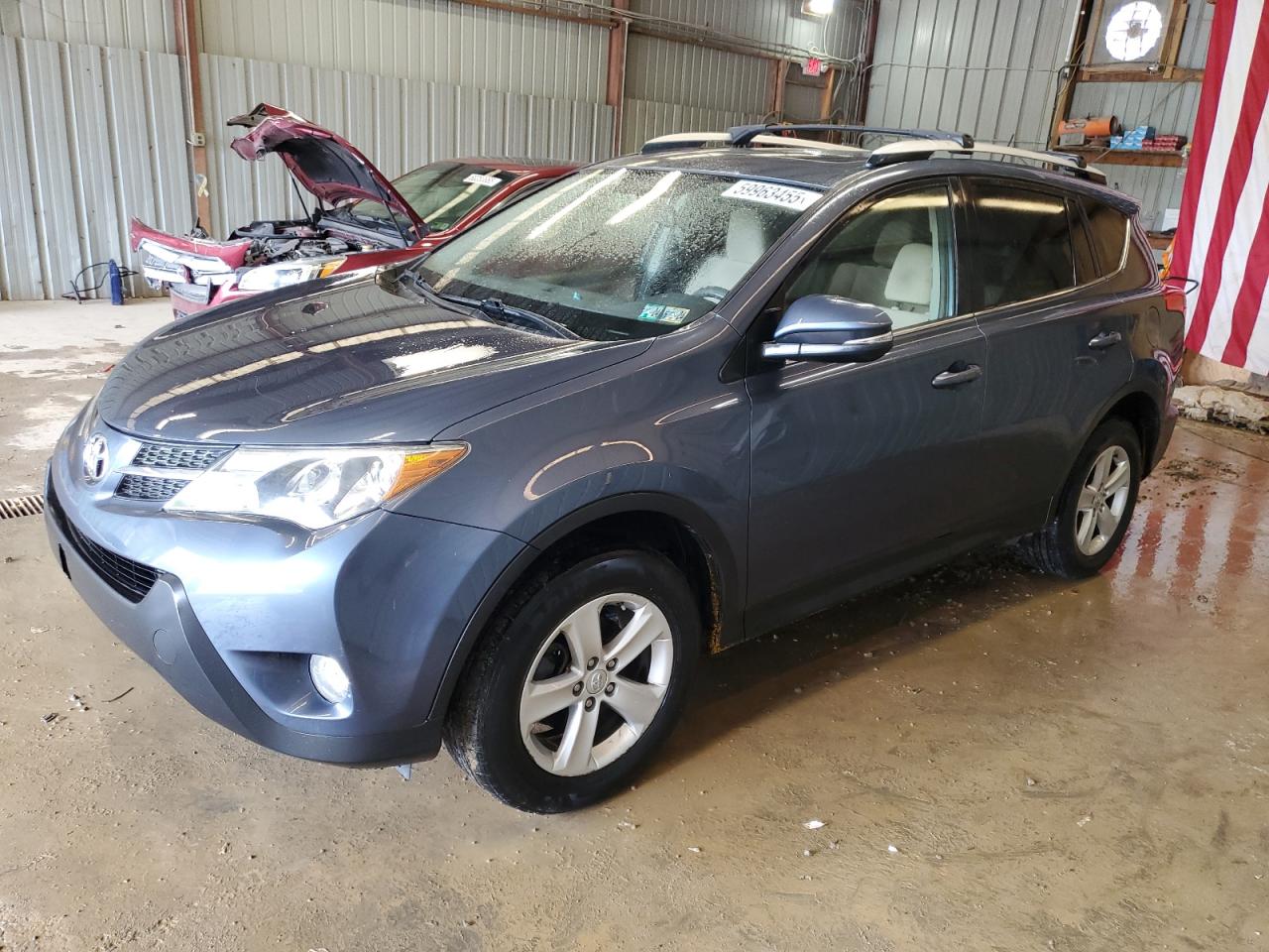 TOYOTA RAV4 XLE