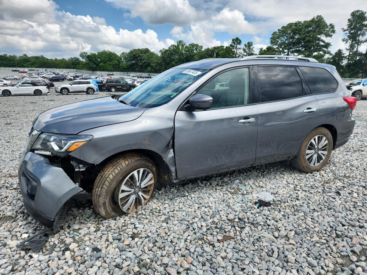 NISSAN PATHFINDER SL