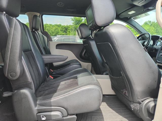 2017 DODGE GRAND CARA - 2C4RDGCG9HR828031