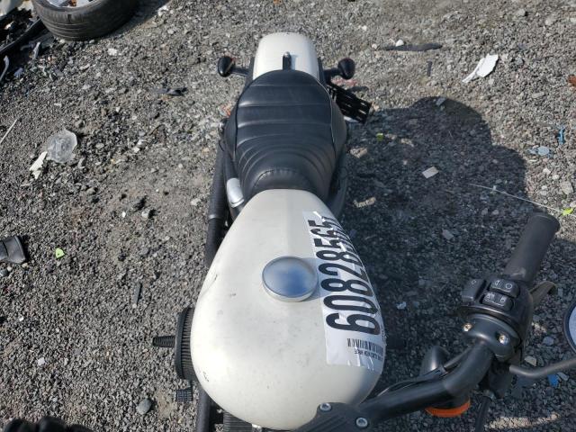 2018 HARLEY-DAVIDSON XL883 IRON 1HD4LE217JC409347