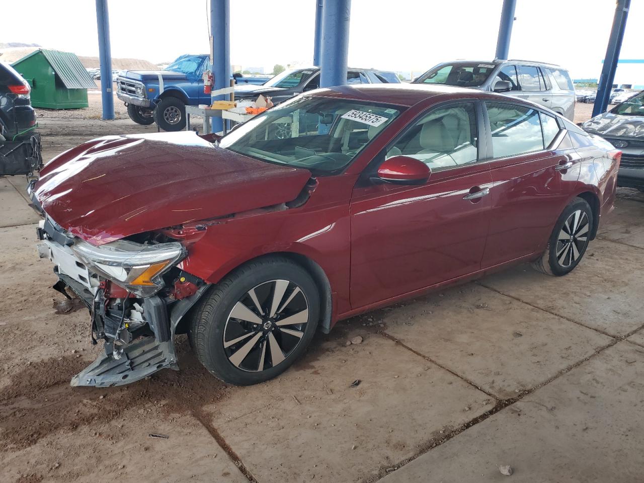 Salvage Nissan Altima