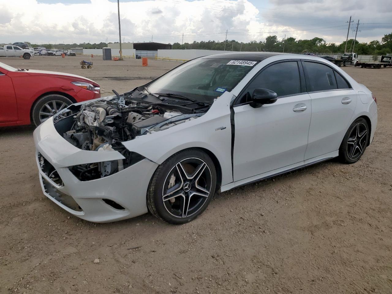MERCEDES-BENZ A-CLASS 35 AMG