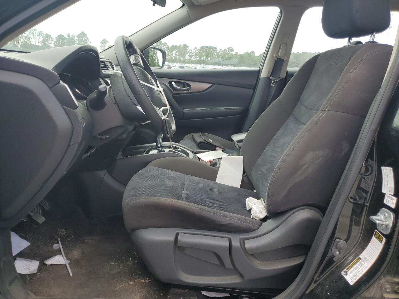 Nissan Rogue s 2015
