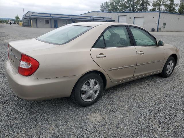 TOYOTA CAMRY LE 2002 tan  gas JTDBE32K520033590 photo #4