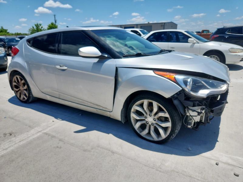 Vin: kmhtc6ad9du142253, lot: 59425675, hyundai veloster 20134