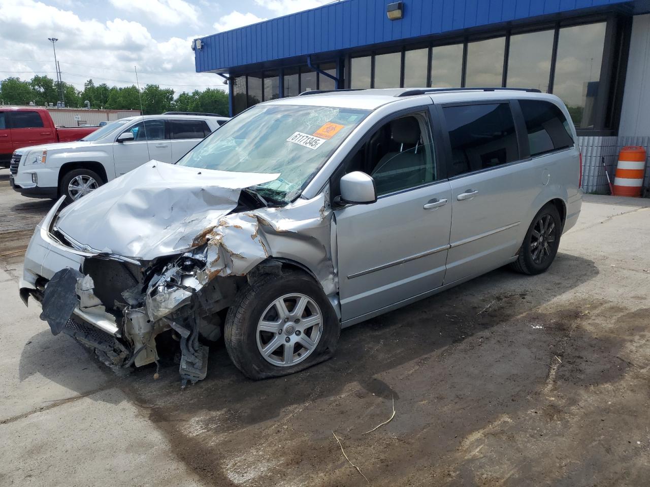 CHRYSLER TOWN & COUNTRY TOURING