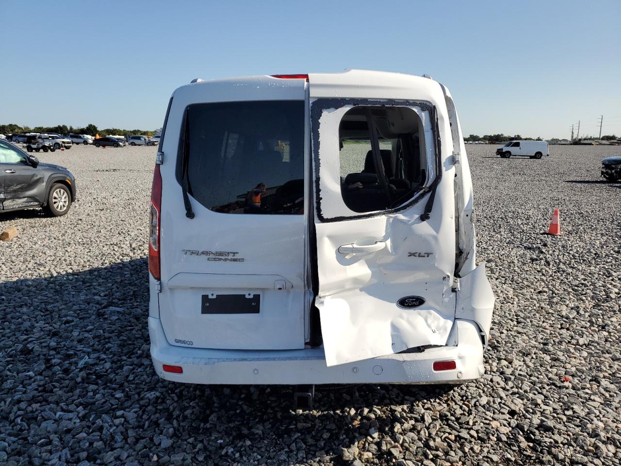 FORD TRANSIT CONNECT XLT